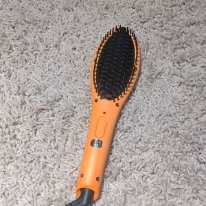 Soleil hair straightener brush